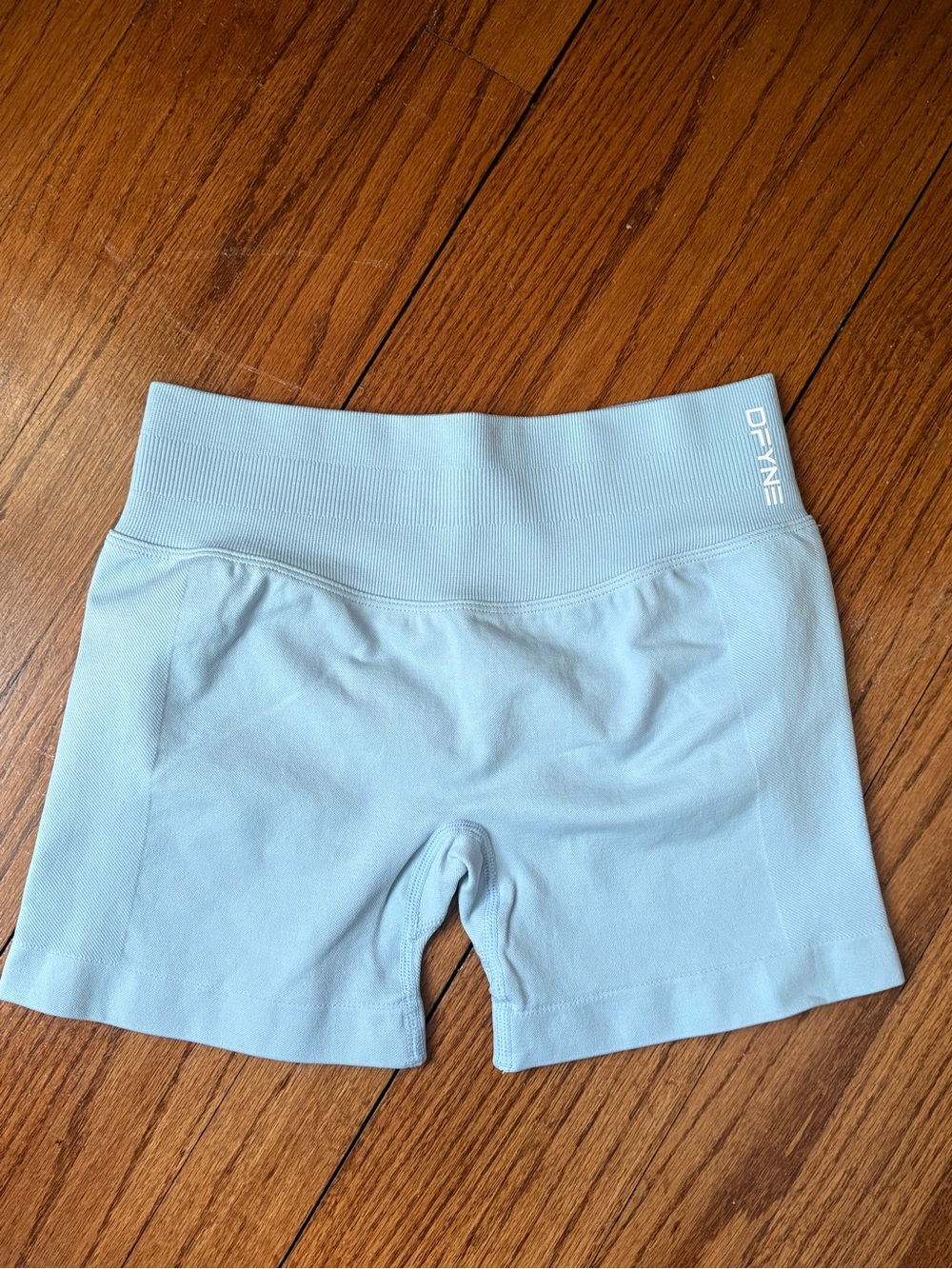 DFYNE Women's Light Blue Seamless High-Waist Athletic Shorts